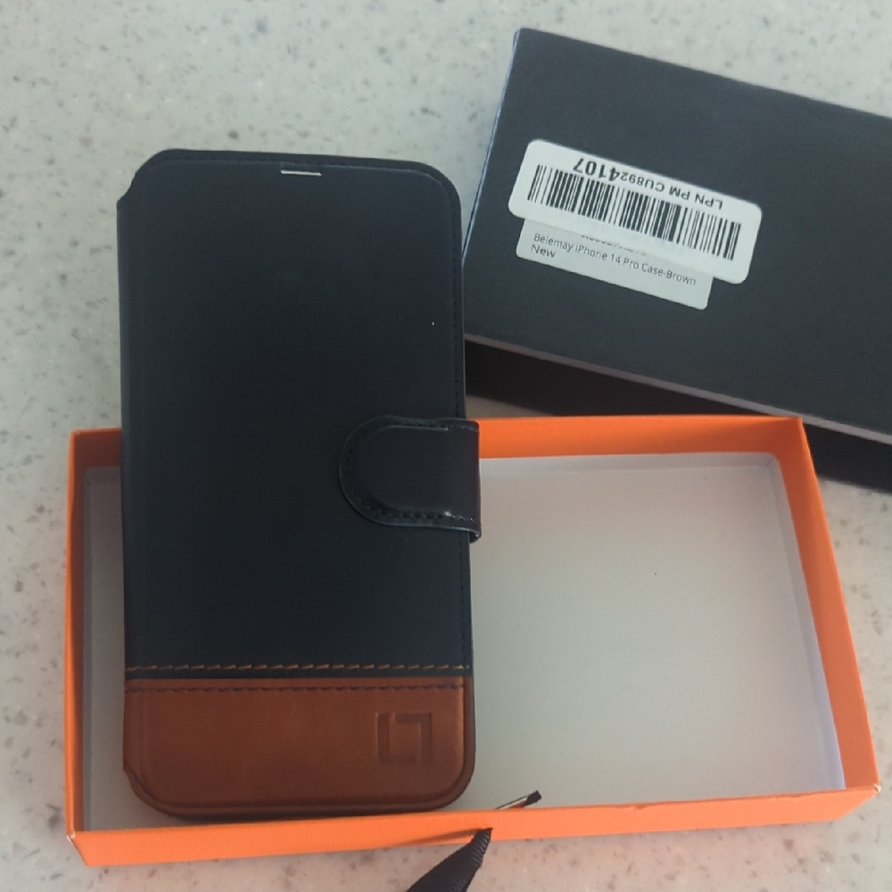 Elegant Dual-Tone Leather Wallet Case for iPhone - Black and Brown